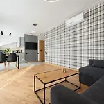 Apartment Pod Gondola - Mountain Z Sauna, In & Out- Dream