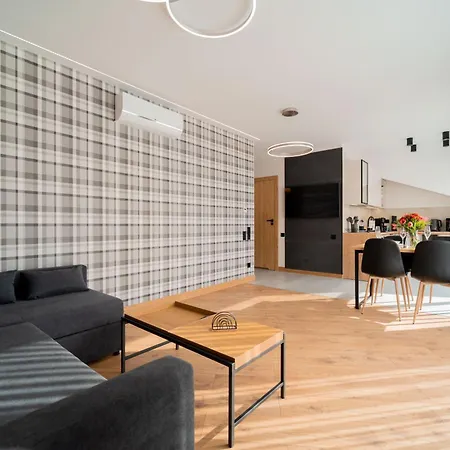 Pod Gondola - Mountain Z Sauna, In & Out- Dream *