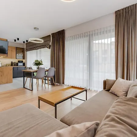 Pod Gondola - Mountain Z Sauna, In & Out- Dream *