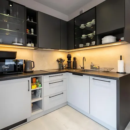 Qu Grani Apartment