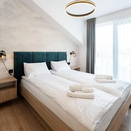 Qu Grani Apartment