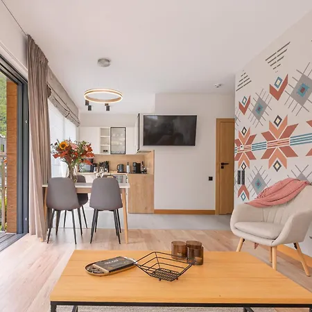 Qu Grani Apartment