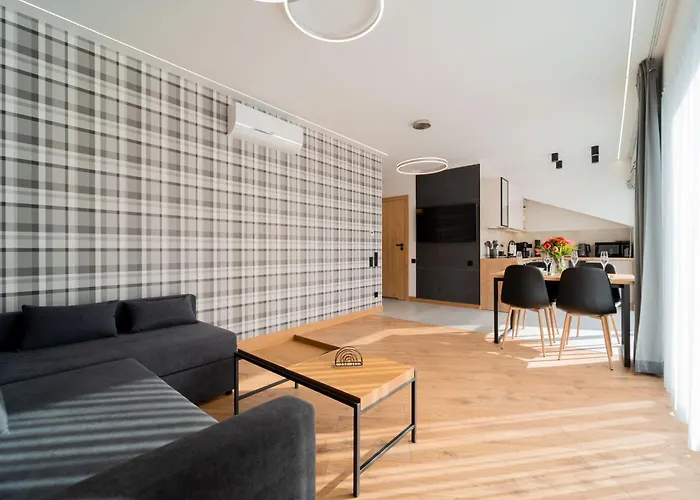 Pod Gondola - Mountain Z Sauna, In & Out- Dream *