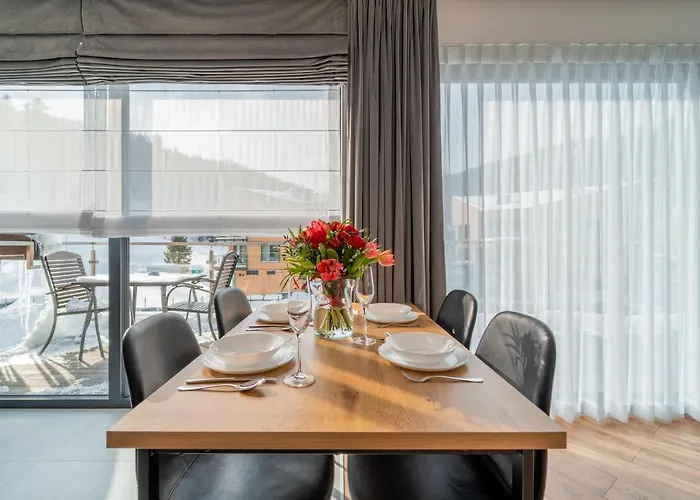 Pod Gondola - Mountain Z Sauna, In & Out- Dream شقة شتوروك