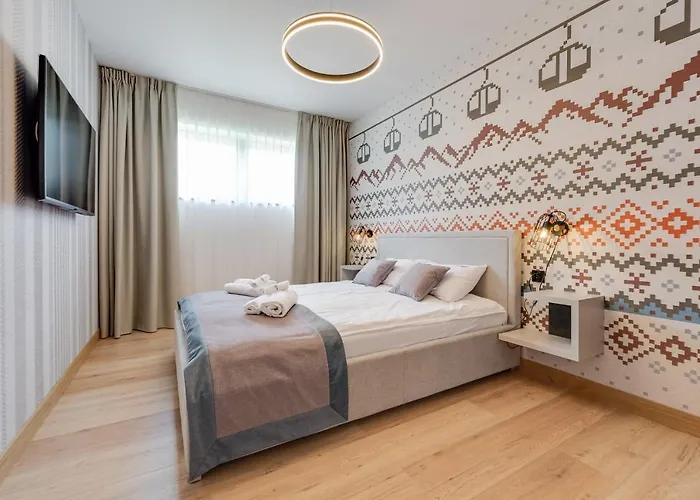 Pod Gondola - Mountain Z Sauna, In & Out- Dream شتوروك